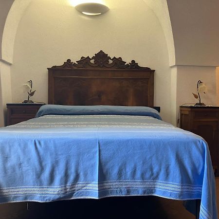Bed & Breakfast L'Erica Finale Ligure Exterior photo
