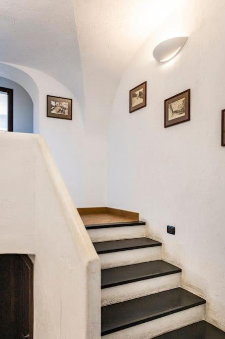 Bed & Breakfast L'Erica Finale Ligure Exterior photo