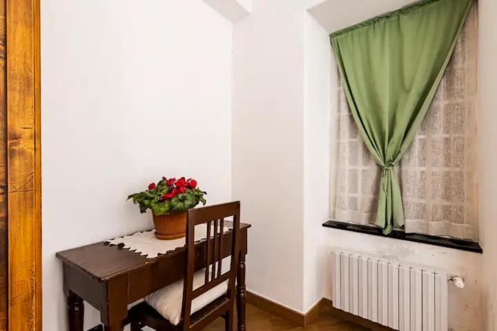Bed & Breakfast L'Erica Finale Ligure Exterior photo